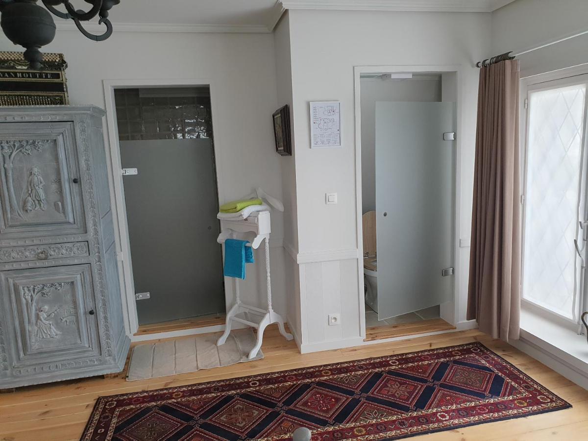 Den Hoge Doorn Bed & Breakfast Harelbeke Екстериор снимка