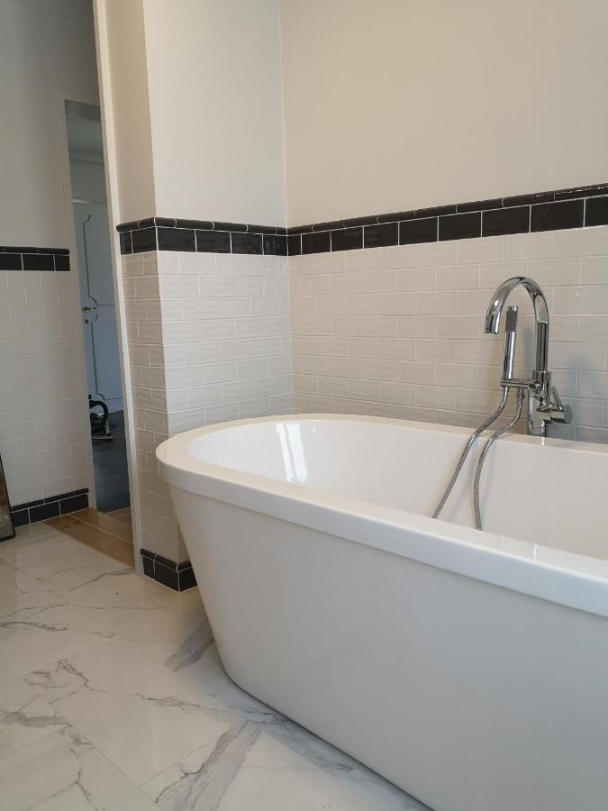 Den Hoge Doorn Bed & Breakfast Harelbeke Екстериор снимка
